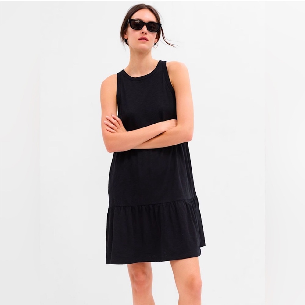 Gap black summer dress